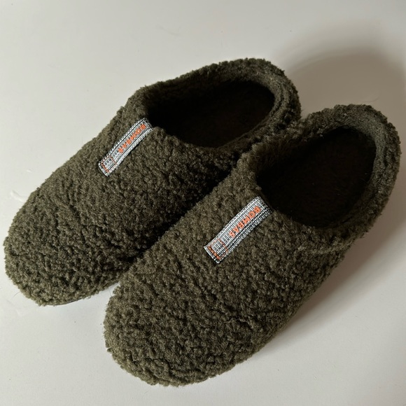 Bombas Shoes Bombas Slippers Womens Size 9 Poshmark